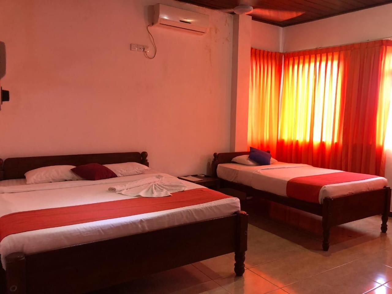 Hotel Aradhana Galle Εξωτερικό φωτογραφία